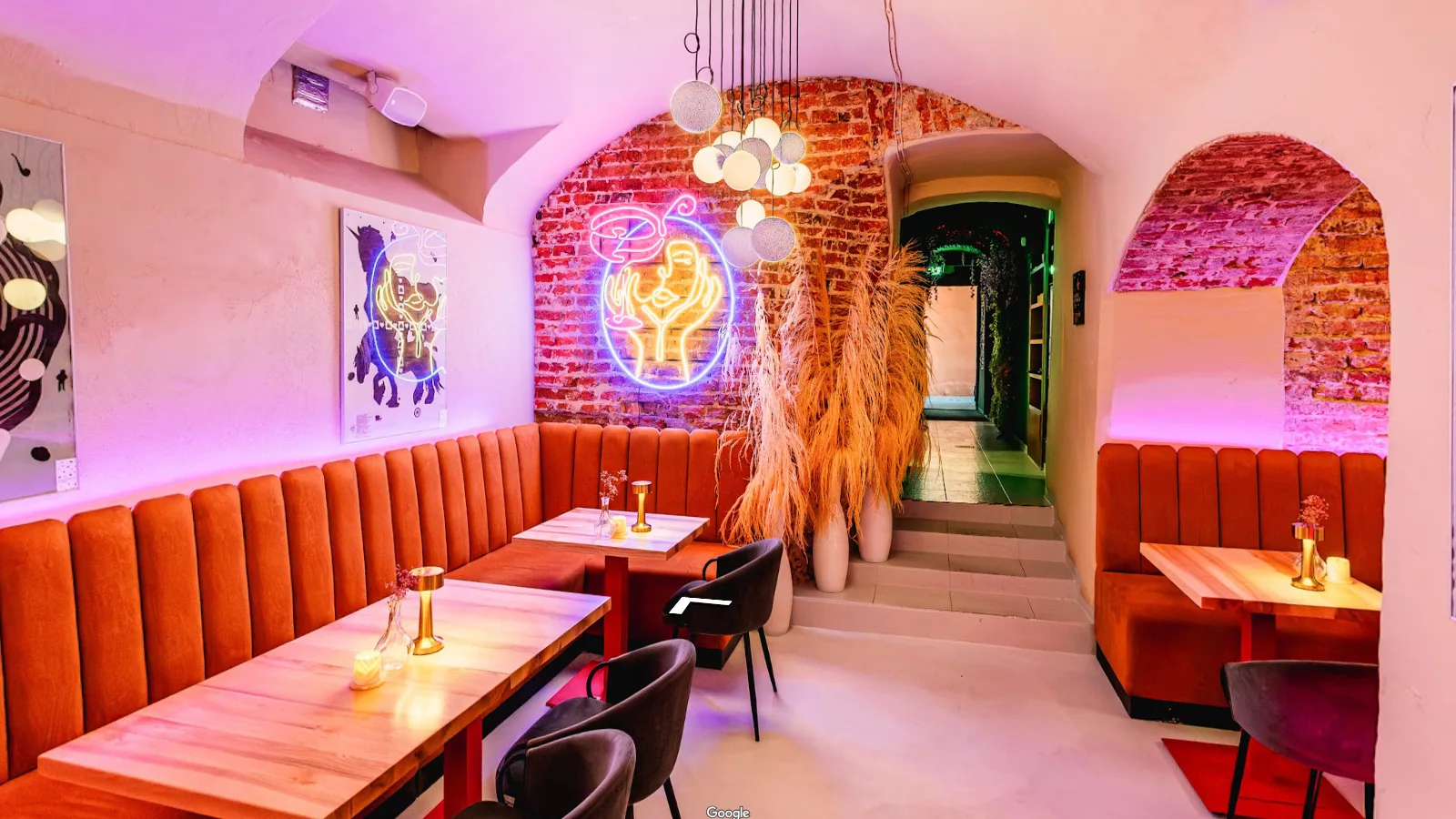 Realizacja dla Ale Sztuka - Restauracja & bar · Krakowskie Przedmieście, Warszawa