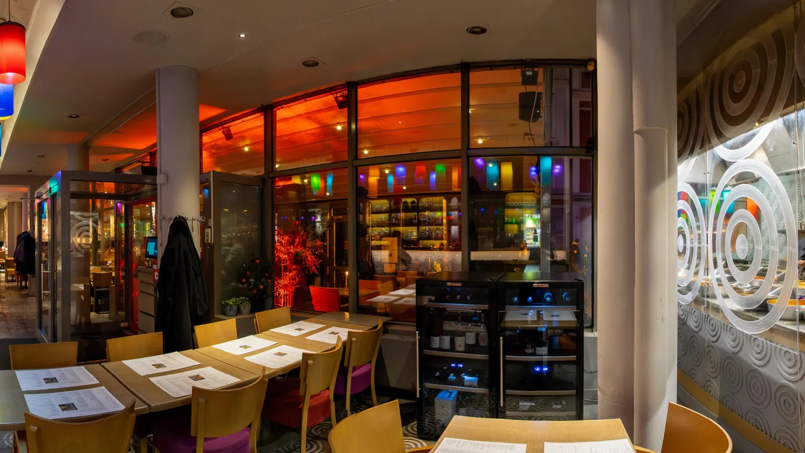 Kadr ze spaceru 360°: Masala Indian Restaurant, Wrocław
