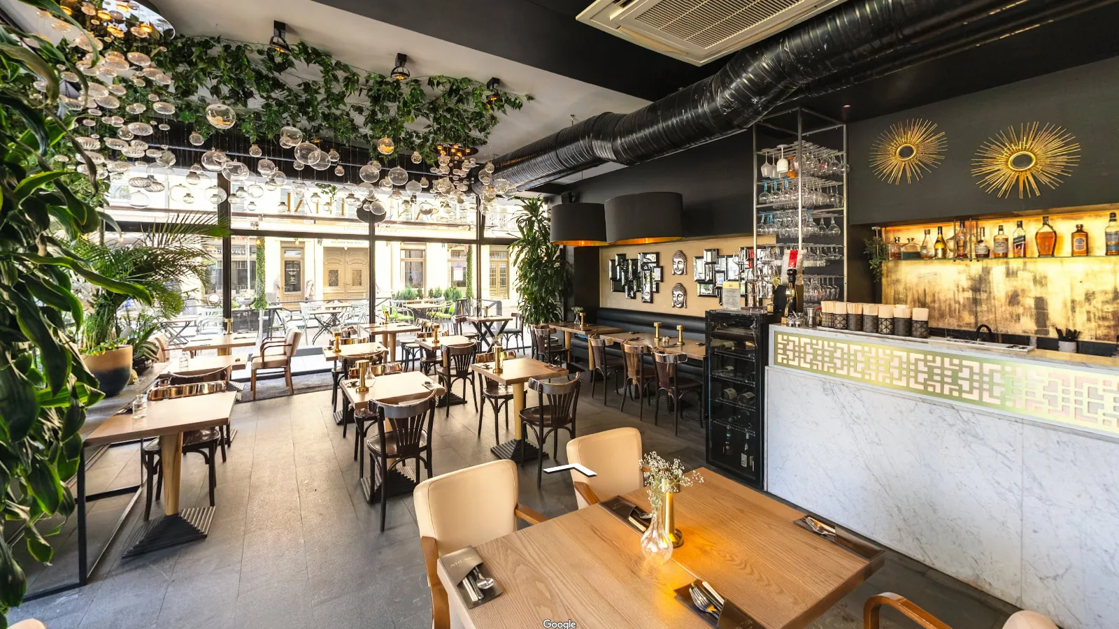 San Thai, Restauracja tajska · Próżna, Warszawa