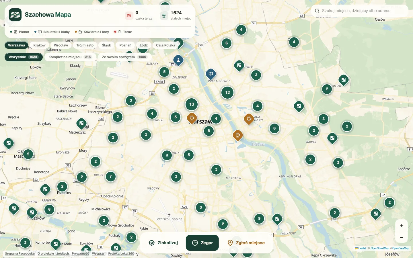 Mapa szachowamapa.pl na komputerze: klastry punktów w Warszawie, legenda kategorii, skróty do miast i filtr sprzętu