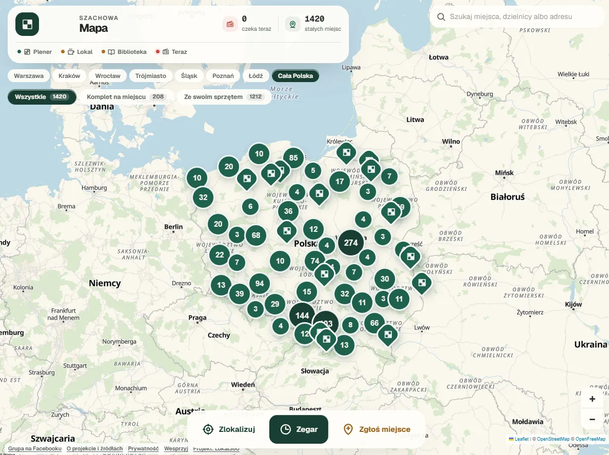 Szachowa Mapa dziewiątego dnia: licznik pokazuje 1420 stałych miejsc rozłożonych po całej Polsce